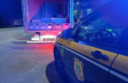 Bebidas com indícios de adulteração são apreendidas em caminhão na BR-356 em MG