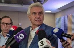 Ronaldo Caiado critica decisão de Dino sobre PF e diz que medida coloca credibilidade da instituição em risco
