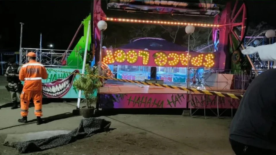 Menino de 11 anos morre após ser atingido por brinquedo em parque de diversões em Muriaé