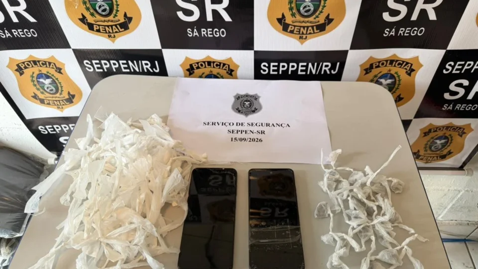 Polícia Penal apreende mais de 1 mil celulares e 20 kg de drogas em presídios do Rio