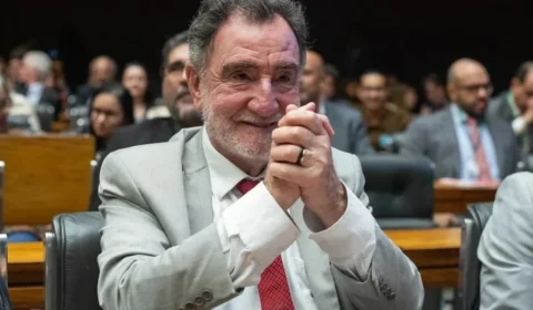 Debate da Record reúne três candidatos ao governo de Minas nesta segunda-feira; Cleitinho, Kalil e Roscoe serão ausência