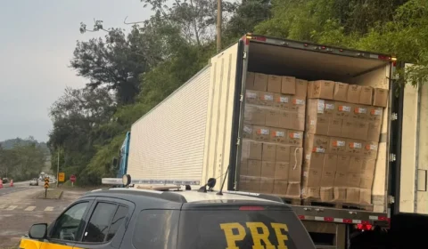 PRF flagra carga de linguiça sem nota fiscal na BR-040 e caso é encaminhado à Receita Estadual
