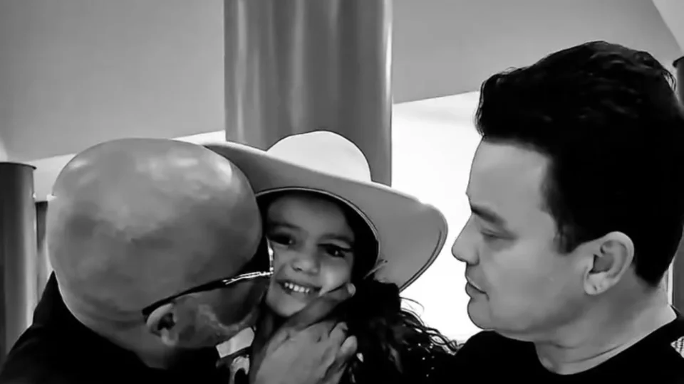 Renner compartilha homenagem de cantora mirim em primeira publicação após morte de Rick