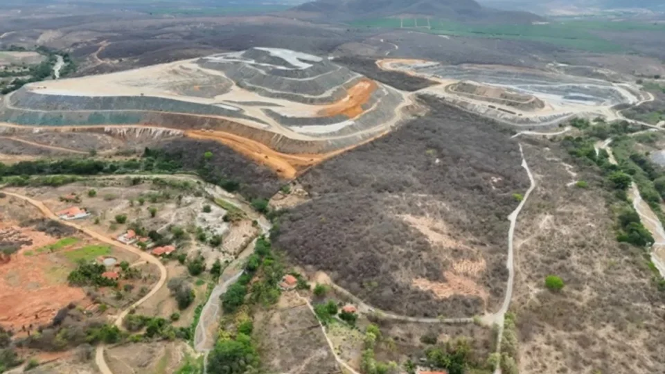 Justiça reconhece descumprimento de decisão pela Sigma e mantém multa em caso envolvendo comunidades no Vale do Jequitinhonha