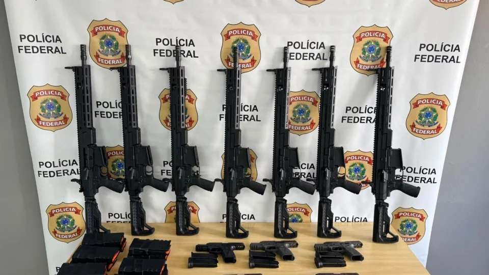 PF apreende quatro fuzis durante nova ação da Operação Polaridade