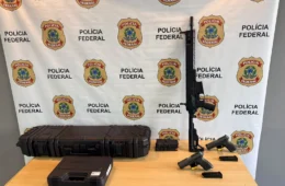 PF apreende fuzil e duas pistolas em nova ação da Operação Polaridade
