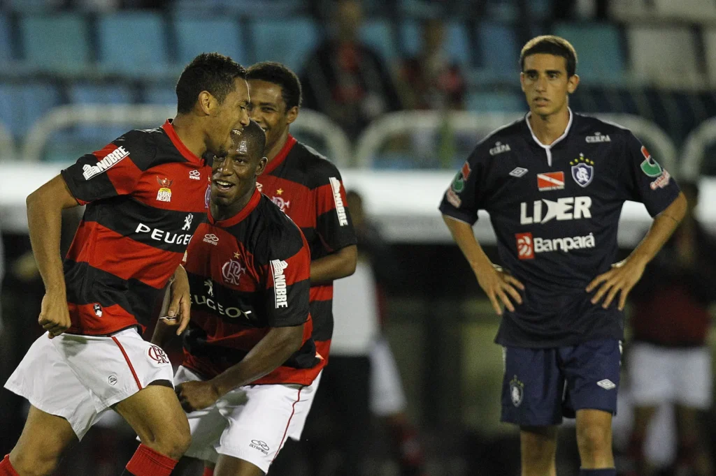 Flamengo x Remo no Maracanã agita 7ª rodada do Brasileirão