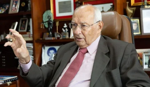 Crise envolvendo o STF coloca Corte sob pressão, avalia Ives Gandra