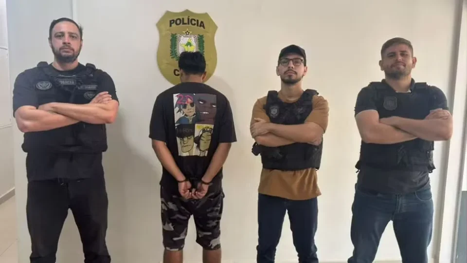 Homem faz Pix de R$ 0,01 para tentar falar com ex e acaba preso por divulgar imagens íntimas no Amapá