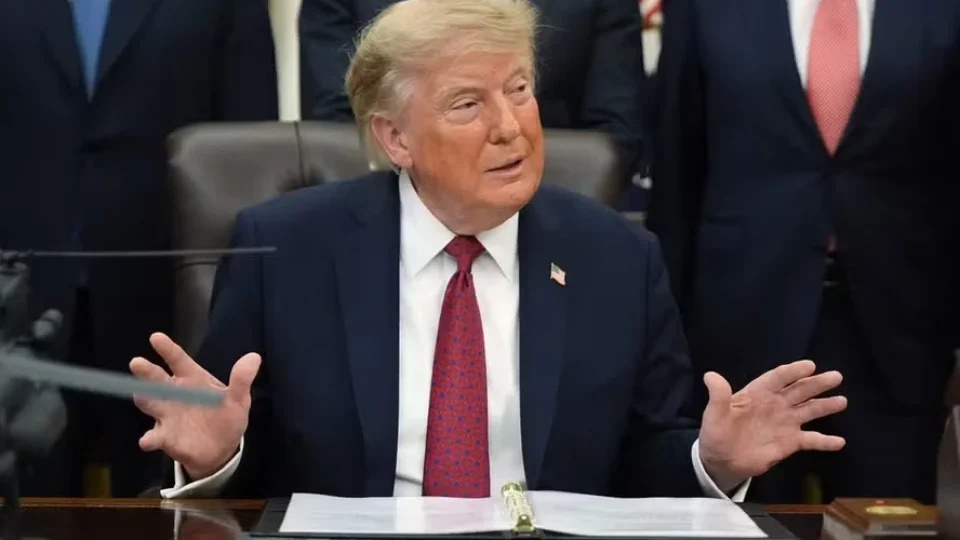 Trump defende incentivo fiscal para trazer produções de volta aos EUA