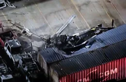 Veja o momento: Helicóptero de TV cai em Los Angeles durante cobertura de acidente e deixa três mortos