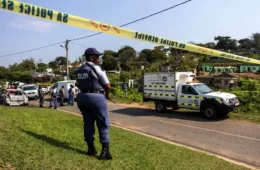 Dois ataques a tiros deixam 27 mortos e 26 feridos na África do Sul