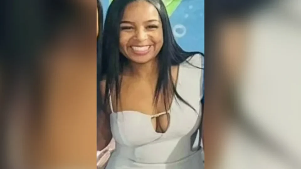Mulher de 27 anos é morta a tiros dentro de salão de beleza em BH