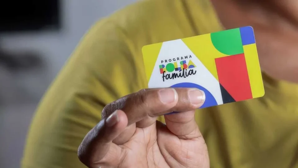 Bolsa Família não terá reajuste previsto no Orçamento de 2027