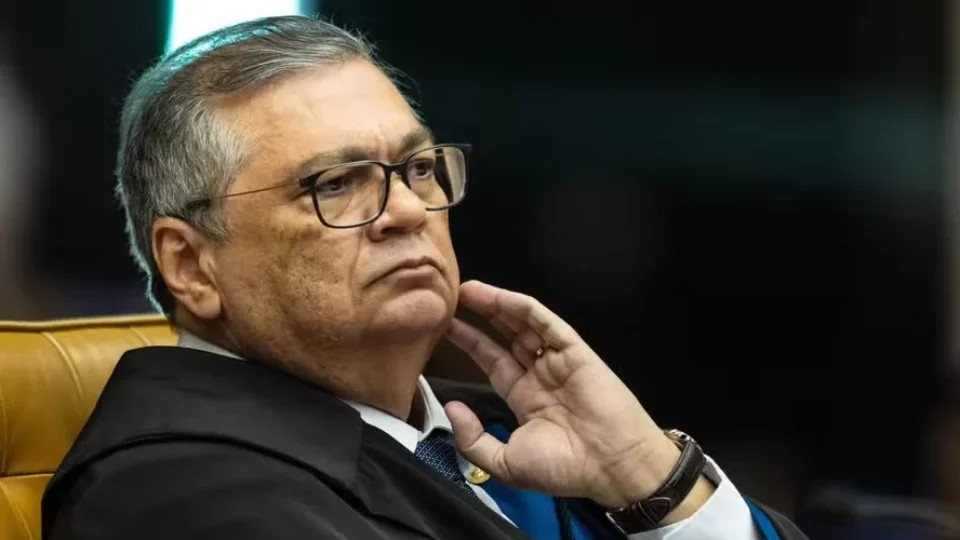 Dino envia ao plenário do STF decisão que liberou postagem sobre Nossa Senhora Aparecida