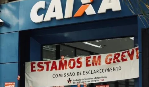 Empregados da Caixa rejeitam nova proposta e mantêm greve nacional