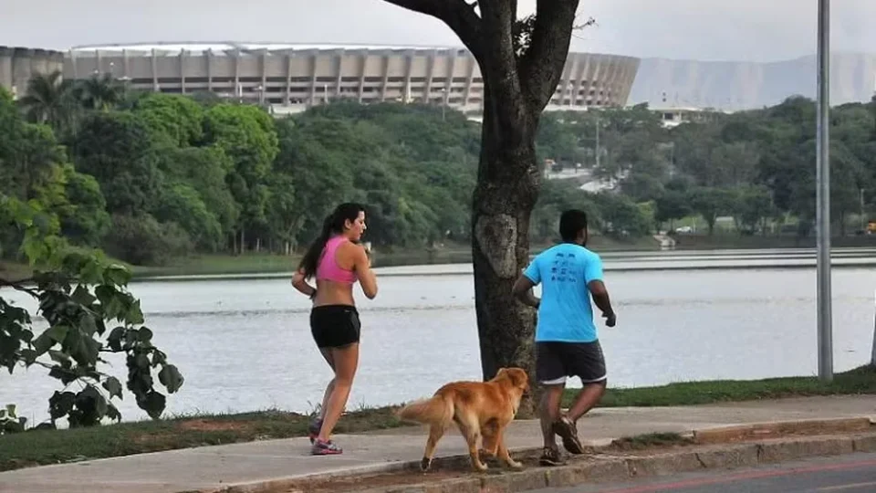 Orla da Pampulha terá trecho fechado aos sábados para lazer; veja mudanças no trânsito