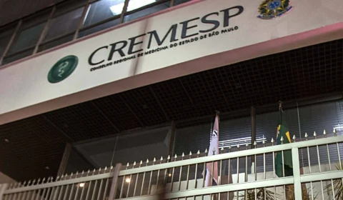 Médico do HC de Ribeirão Preto é investigado após expor prontuário e ironizar peso de paciente nas redes