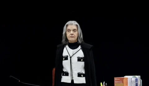 Cármen Lúcia vira peça-chave em disputa entre Moraes e Mendonça no STF