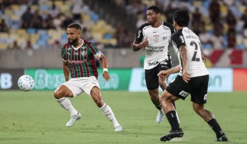 Fluminense vence Corinthians e amplia crise na Neo Química Arena