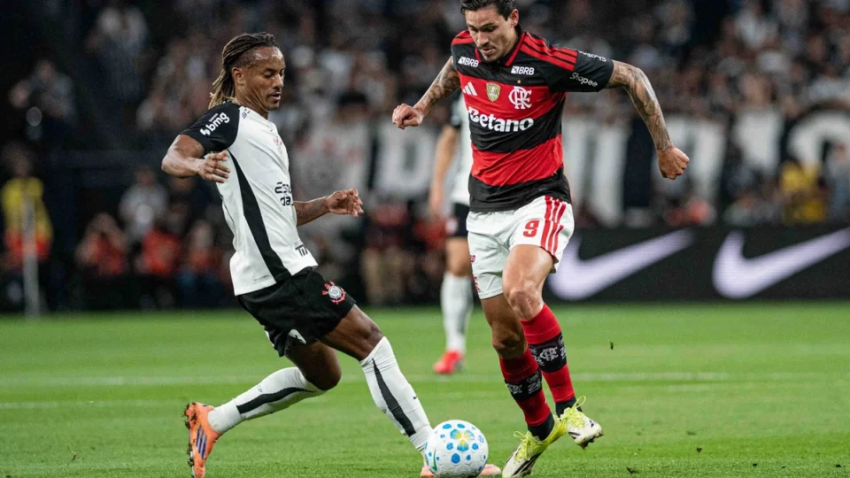 Palmeiras e Flamengo entram em campo em domingo decisivo pela liderança