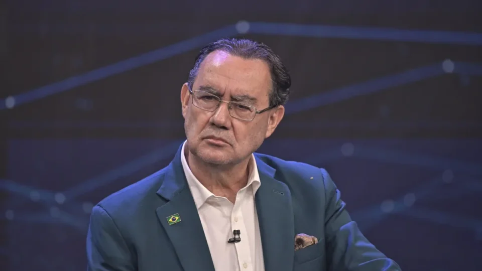 Augusto Cury não declarou três empresas nos EUA ao TSE e campanha promete corrigir dados