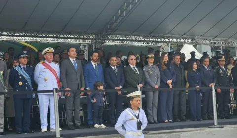 Nunes e Ramuth acompanham desfile de 7 de Setembro em SP na ausência de Tarcísio