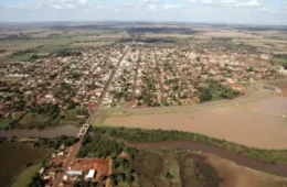 Filha confessa morte do padrasto para proteger a mãe, mas muda versão após vítima morrer em MS