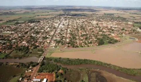 Filha confessa morte do padrasto para proteger a mãe, mas muda versão após vítima morrer em MS