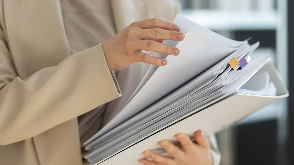 Banco Master usou Word, PDFs e códigos para fabricar documentos falsos, diz PF