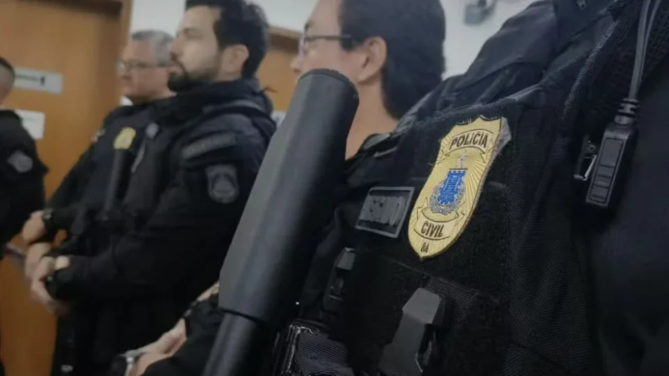 Operação Linha Sombria prende sete suspeitos de usar ‘delivery’ para vender drogas na Bahia