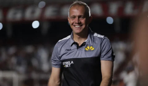Inter anuncia Eduardo Baptista para tentar escapar do rebaixamento no Brasileirão