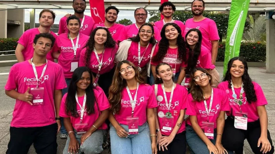 Sete jovens cientistas do DF são nomeados embaixadores mirins do MCTI