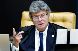 Fux barra decisão de Dino e retoma ordem do TSE sobre posts de Nossa Senhora