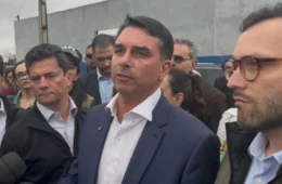 Flávio Bolsonaro chama Moraes de “laranja podre” e defende investigação no STF