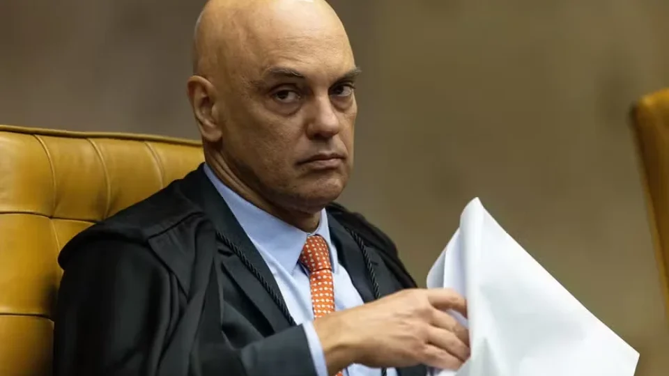 Moraes preparava defesa de atuação no inquérito das fake news antes de cancelar pronunciamento