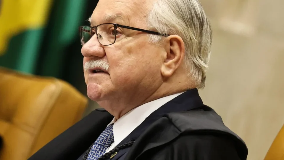 Fachin completa um ano na presidência do STF em meio à crise do Banco Master