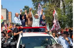 Lula e Haddad fazem carreata na Zona Leste de São Paulo a uma semana da eleição