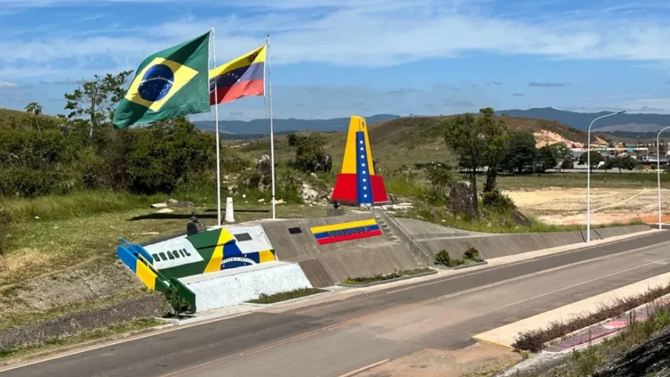 Brasil e Venezuela discutem cooperação em segurança e defesa na fronteira entre os países