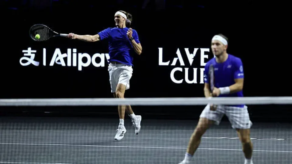 Zverev e Ruud vencem nas duplas, e Europa leva vantagem de 7 a 5 para decisão da Laver Cup