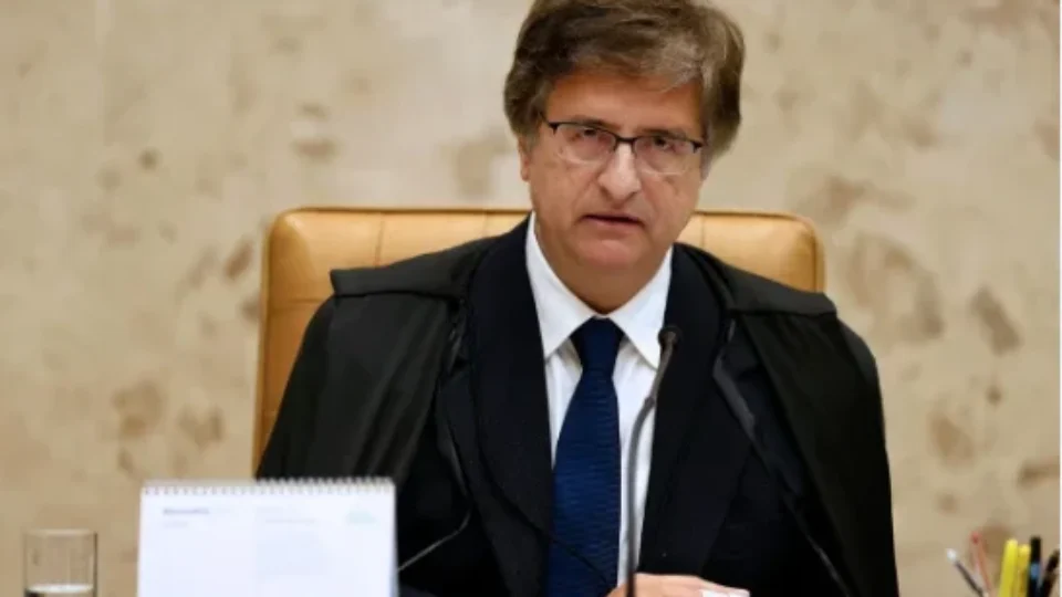 Delegados da PF pedem que Paulo Gonet se declare impedido em apuração sobre relatório