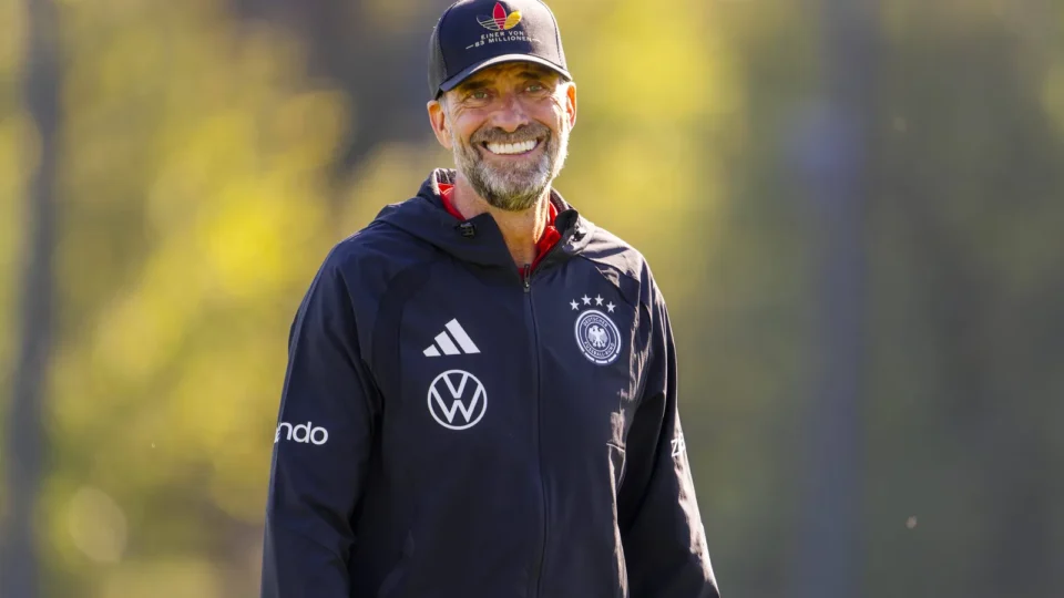 Klopp impõe quatro regras rígidas e muda rotina da seleção alemã