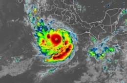 El Niño ganha força enquanto furacão Polo ameaça México após subir de categoria