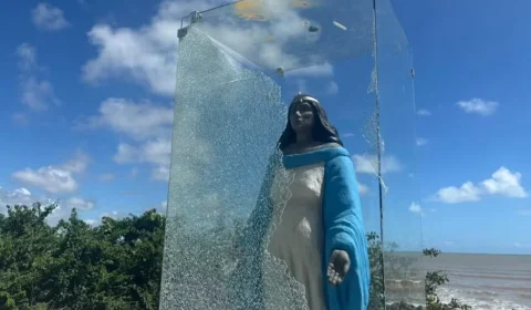 Suspeita de vandalizar estátua de Iemanjá em João Pessoa é identificada