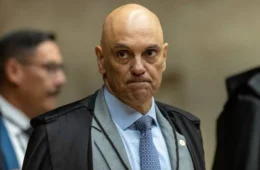 Moraes pede nova retirada de sigilo antes de julgamento no STF
