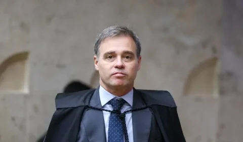 PF vê Alcolumbre como alvo de Mendonça e aumenta tensão dentro do STF