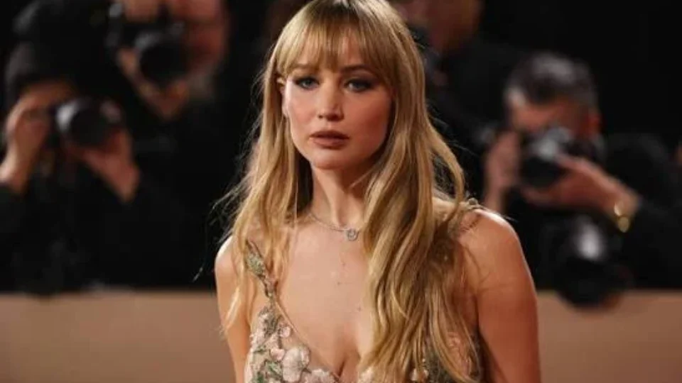 Jennifer Lawrence entra no Instagram e ameaça sair se receber comentários negativos