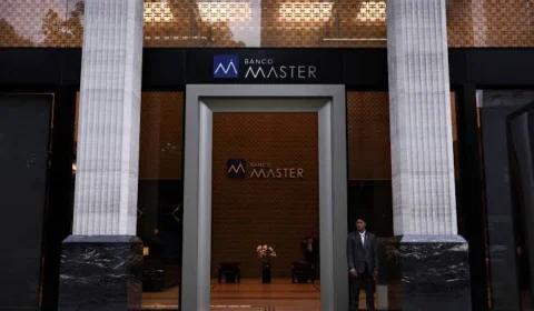 Banco Master usou empresa de R$ 100 para simular R$ 7,15 bilhões em consignados, aponta PF