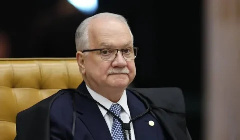Fachin rejeita adiar julgamento de Moraes e mantém caso separado de Mendonça