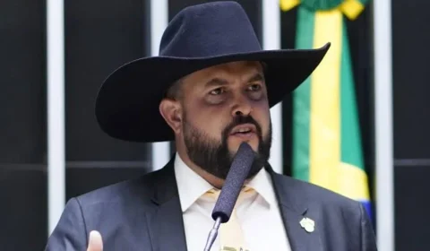 Zé Trovão vai ao TSE contra reajuste do Bolsa Família; Mendonça será relator